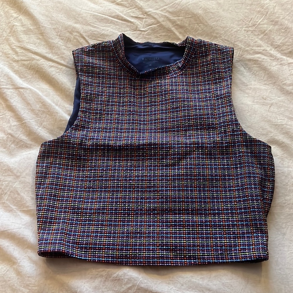 Athleta high-necked lined crop top multi-color pattern